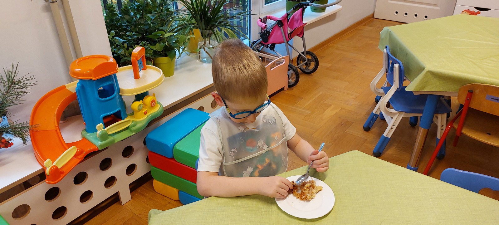 8WhatsApp Image 2025-10-25 at 21.52.46