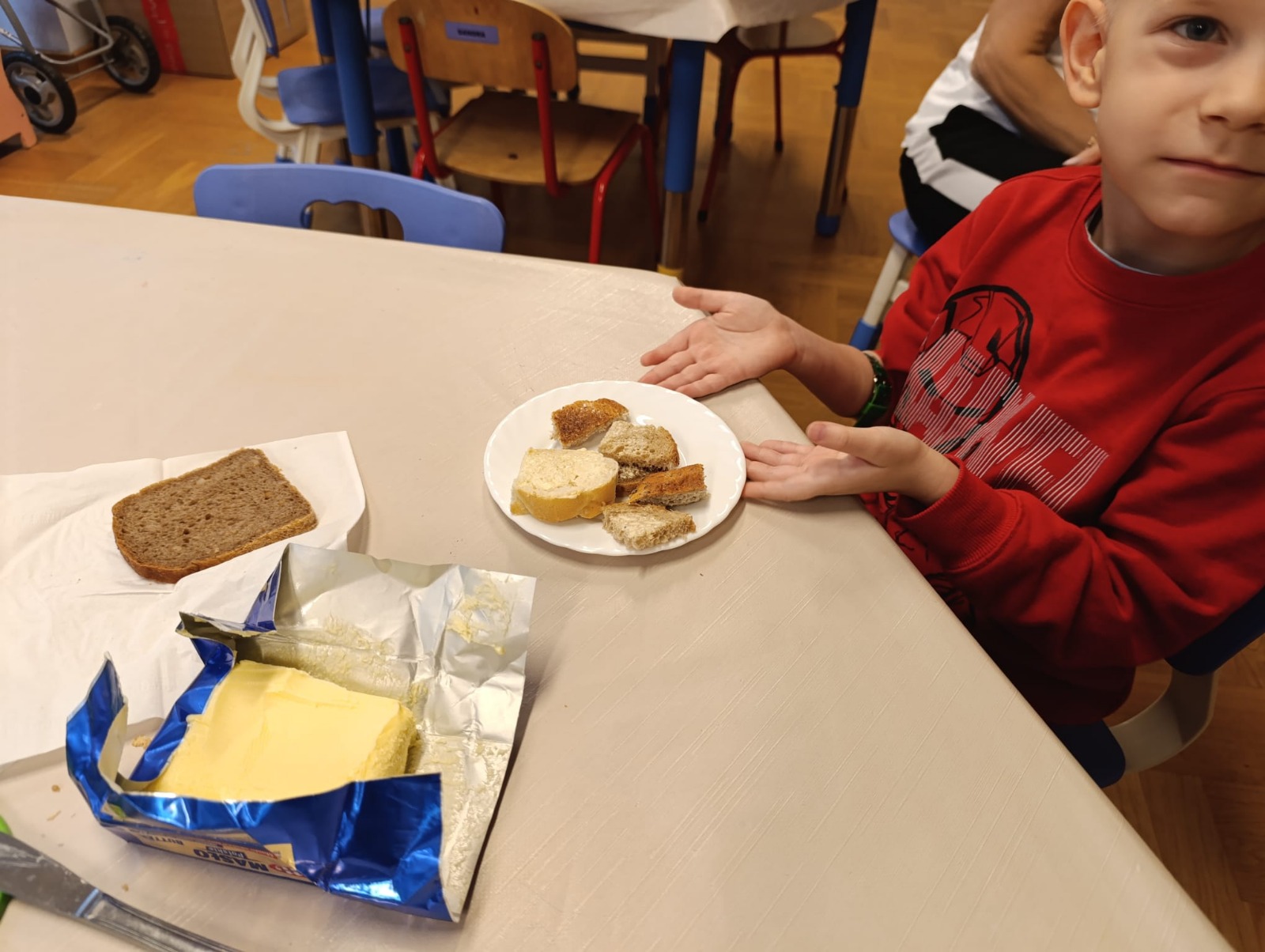 WhatsApp Image 2025-11-22 at 18.27.43