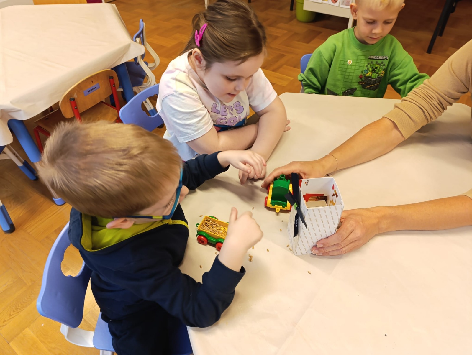 WhatsApp Image 2025-11-22 at 18.32.55 (2)