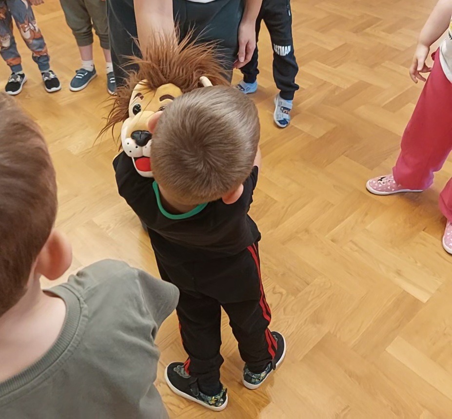 WhatsApp Image 2025-11-22 at 18.56.44 (1)