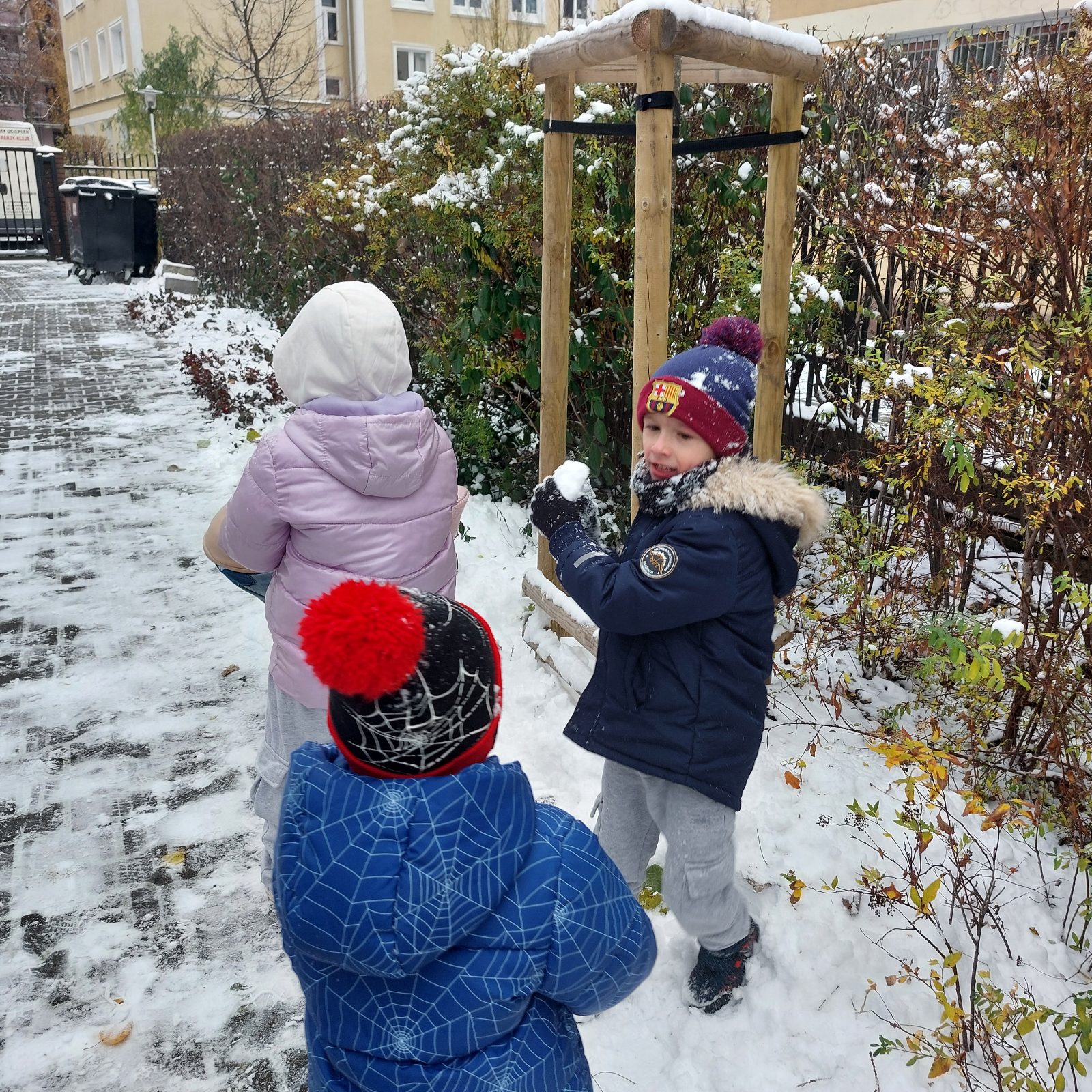 WhatsApp Image 2025-11-24 at 20.24.50 (1)