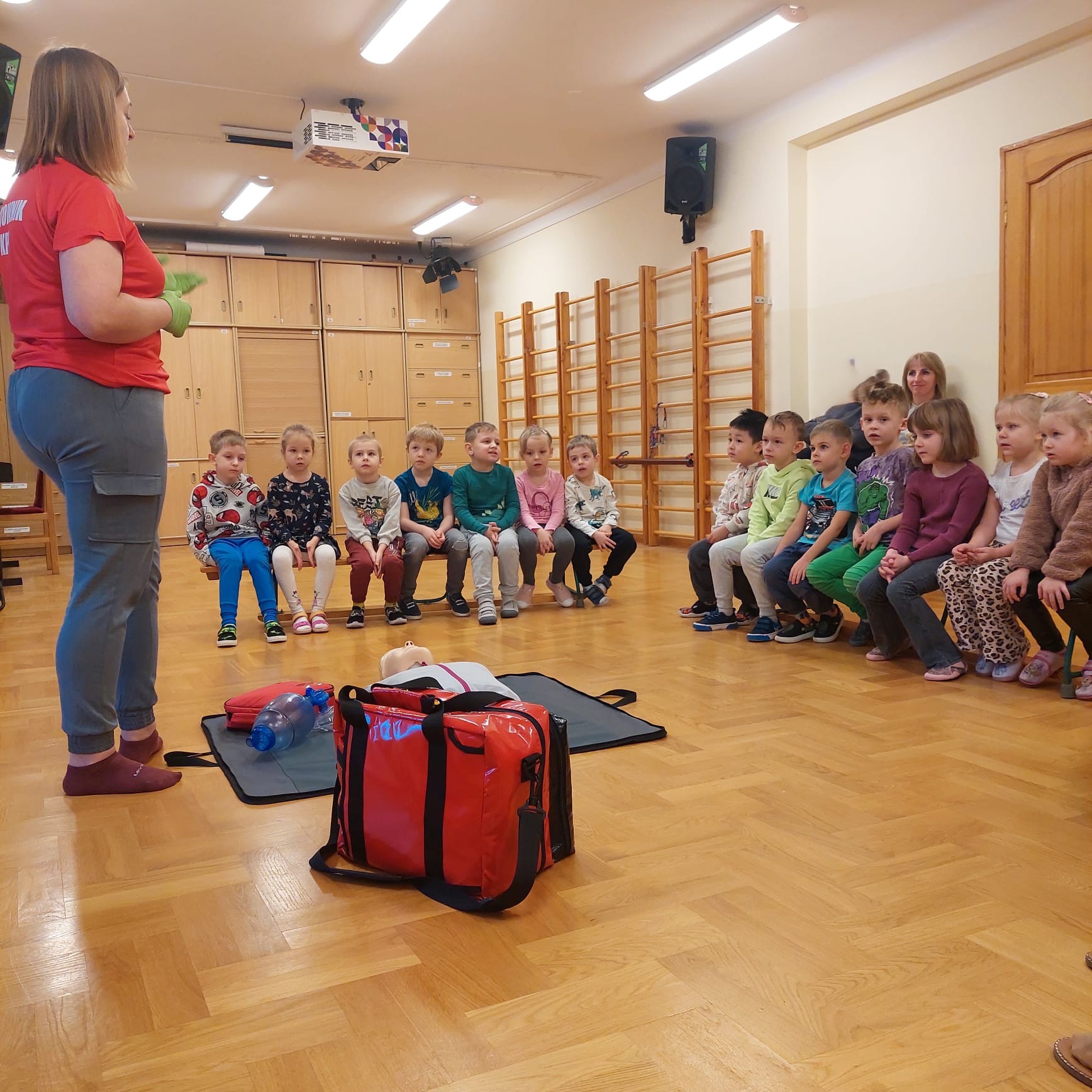 WhatsApp Image 2025-11-26 at 19.01.13 (1)