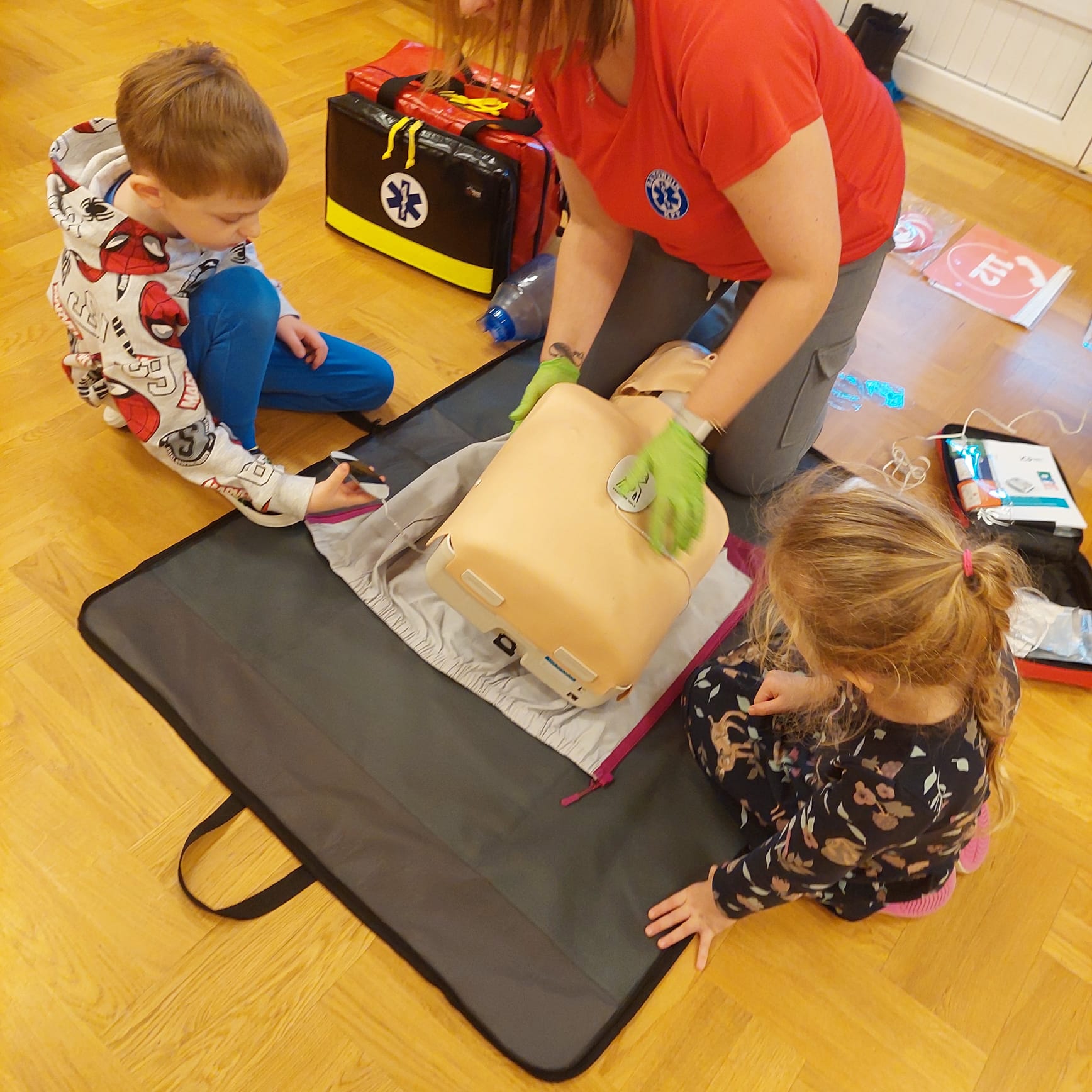 WhatsApp Image 2025-11-26 at 19.01.15 (3)