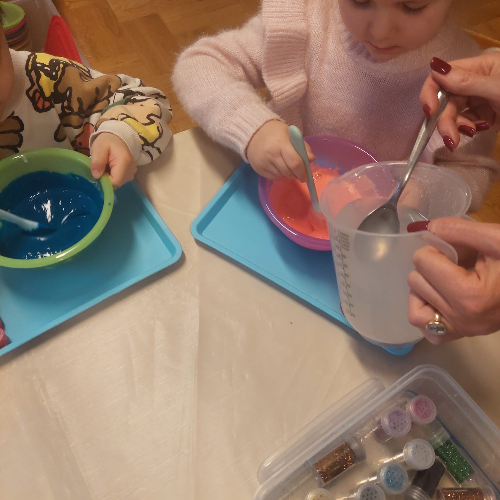 WhatsApp Image 2025-12-13 at 09.29.44 (2)